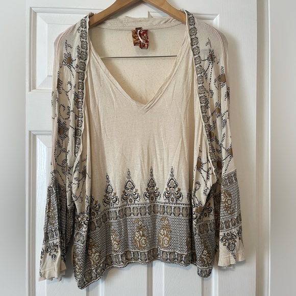 Free People Boho Medallion Print Top - Medium 0075 - Picture 3 of 7